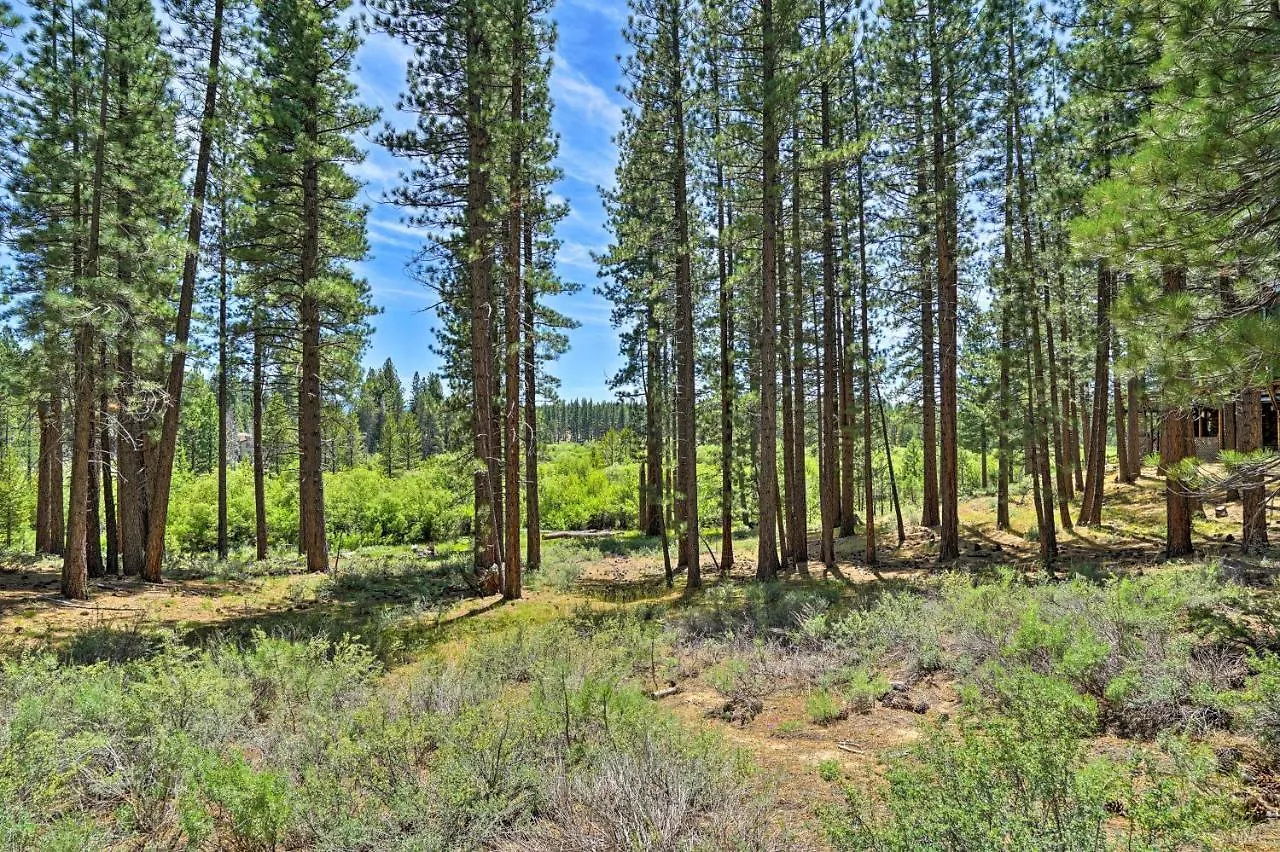 South Lake Tahoe Home With Deck 4 Mi To Heavenly! South Lake Tahoe
